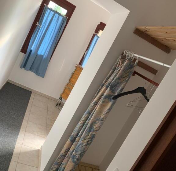 Bed and Breakfast Buzál Mórocza Pincészet és Szálláshely