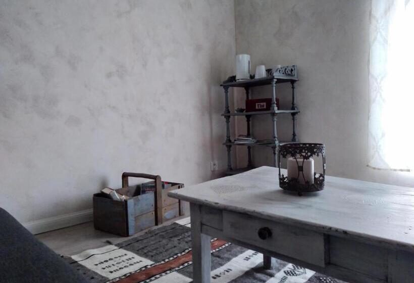 住宿加早餐  Côté Chapelle