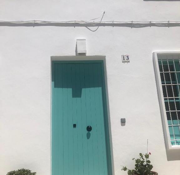 민박 El Chanchullero