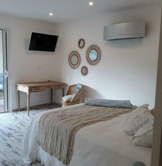 Bed and Breakfast L Oliveraie Du Fango