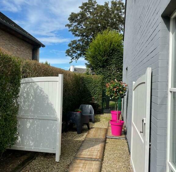 住宿加早餐 La Chambre De Lola