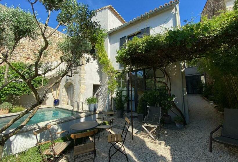 مبيت وإفطار La Maison Blanche Uzès