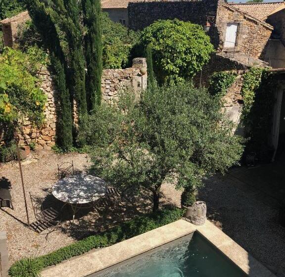 مبيت وإفطار La Maison Blanche Uzès