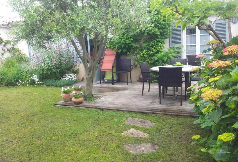 צימר La Passerose 3 Pièces Avec Jardin Au Calme,à 300m De La Plage