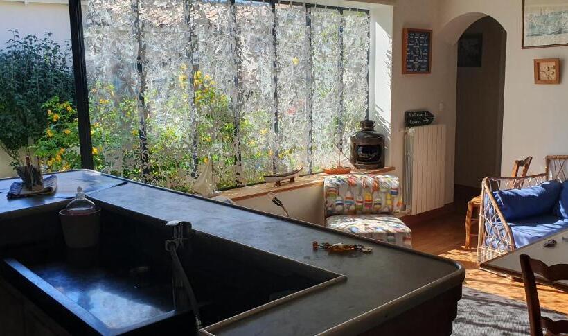 צימר La Passerose 3 Pièces Avec Jardin Au Calme,à 300m De La Plage