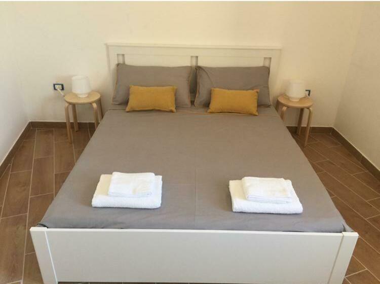 צימר La Torretta Di Alessia