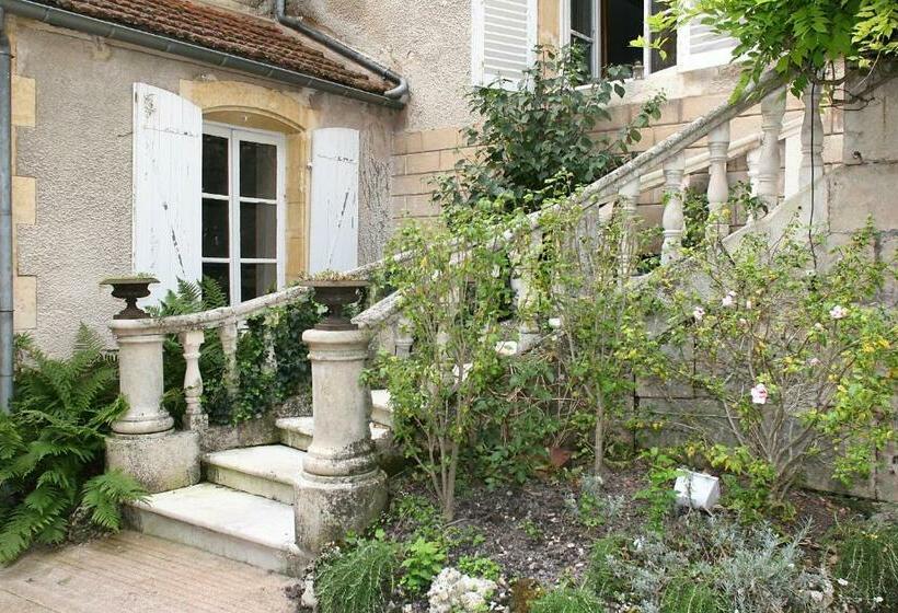 مبيت وإفطار Le Tabellion
