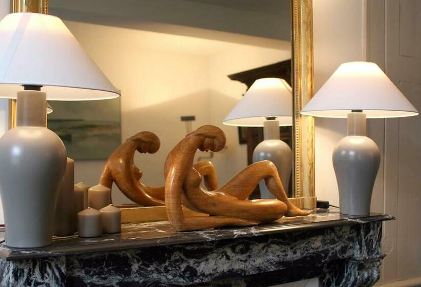 مبيت وإفطار Le Tabellion