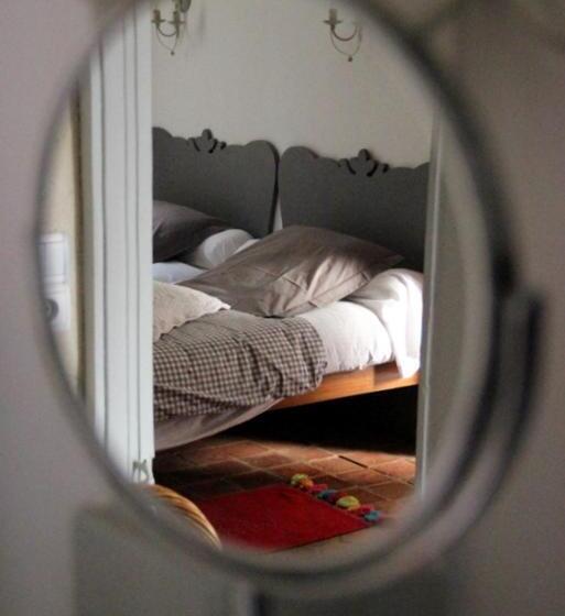 مبيت وإفطار Le Tabellion