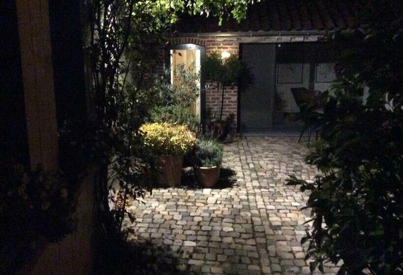 ベッドアンドブレックファースト Poortbossen