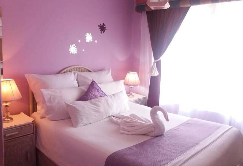 مبيت وإفطار Reemaros Guest House