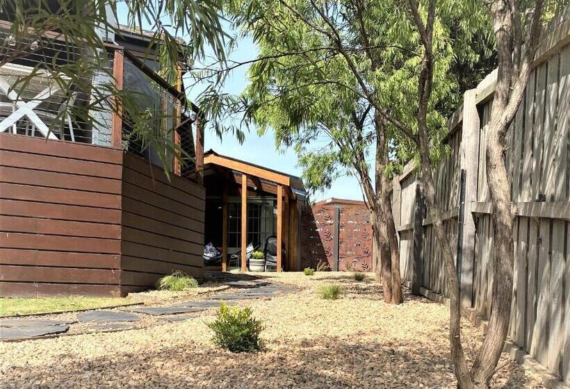 צימר The Cosy Bungalow