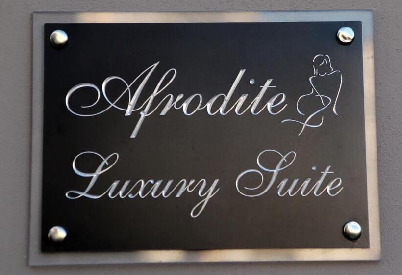Отель Afrodite Luxury Suite