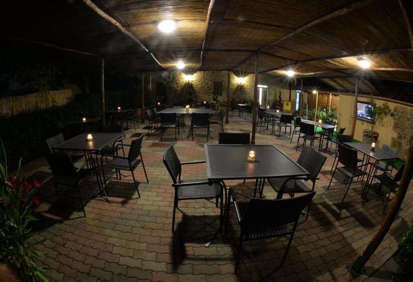 호텔 Agriturismo La Posta Reale