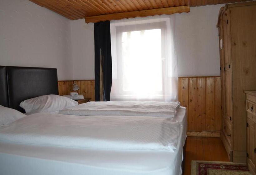 فندق Altes Fährhaus Duisburg