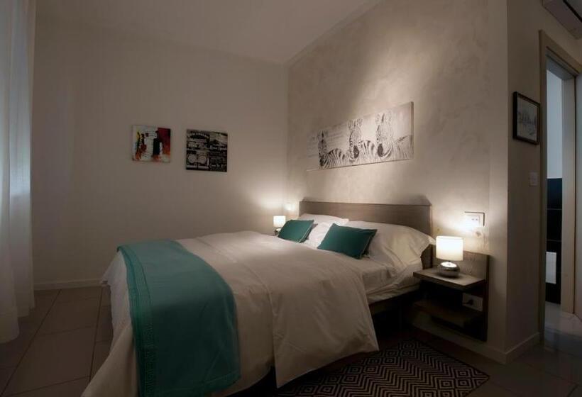 ホテル Le Suites   Di Fronte Ospedale Sacro Cuore