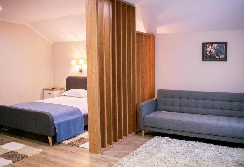 膳宿费 Casa Claudia