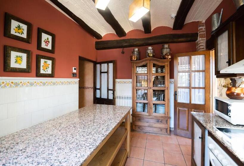 פנסיון Casa Del Agüelo