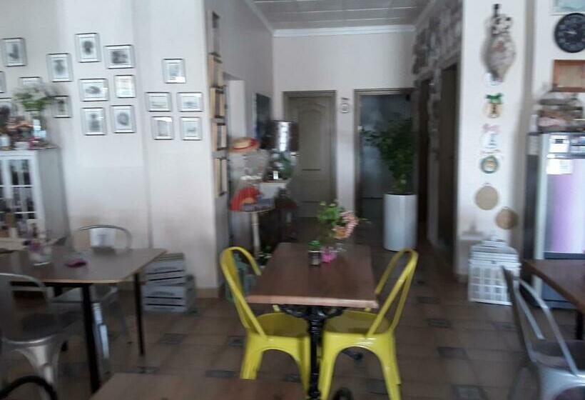 ペンション Habitaciones Hernández