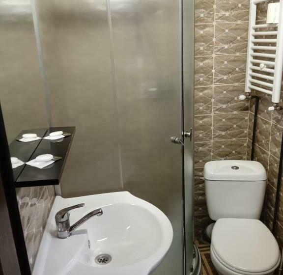 펜션 Hanul Vanatorului