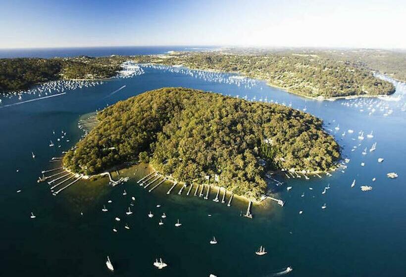 Пансион Island Paradise Private Waterfront Retreat