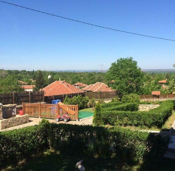 بنسيون Krushunska Panorama