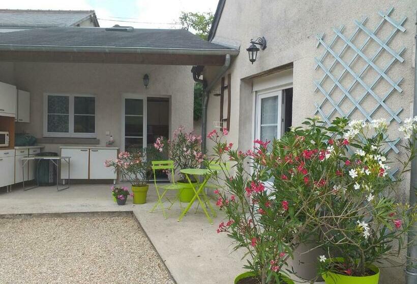 פנסיון Le Jardin De Josseline