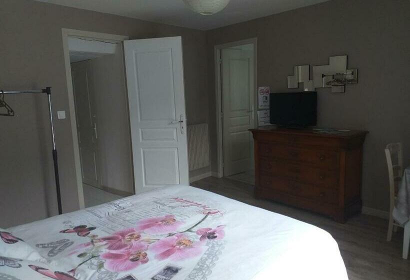 פנסיון Le Jardin De Josseline