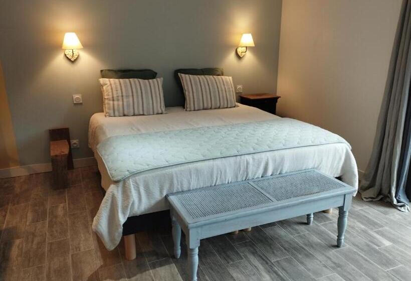 膳宿费 Les Naiades