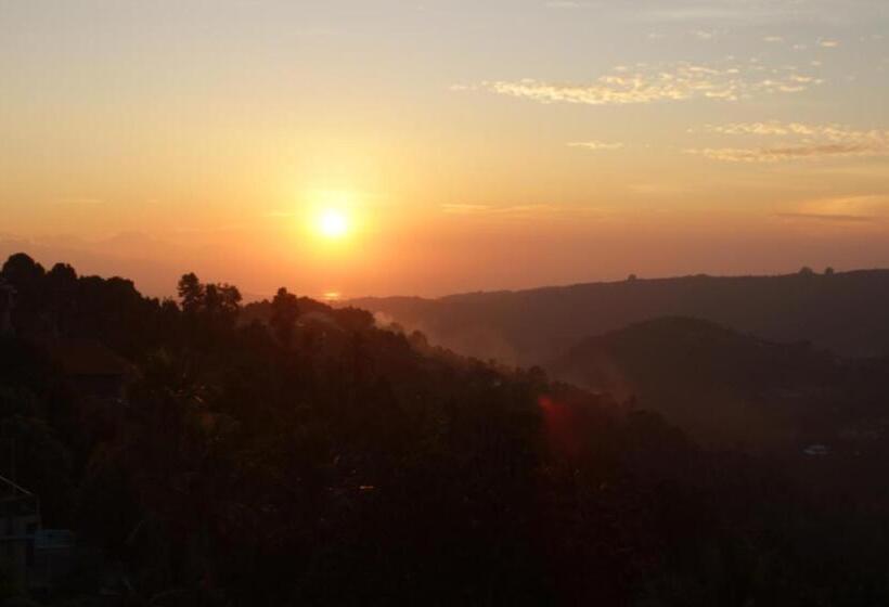 פנסיון Munduk Panorama