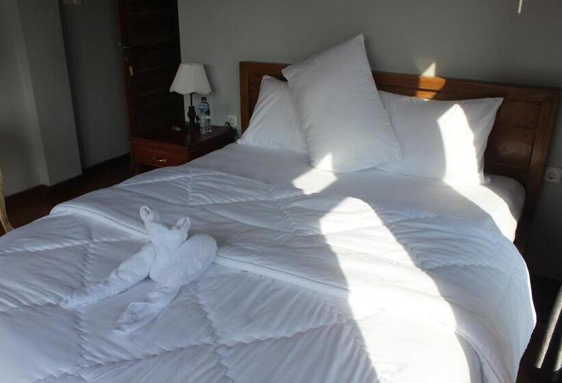 פנסיון Munduk Panorama