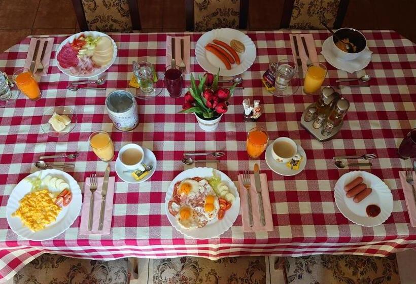 膳宿费 Penzión & Bar Natali