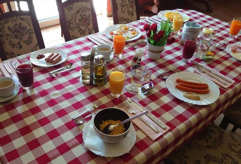 펜션 Penzión & Bar Natali