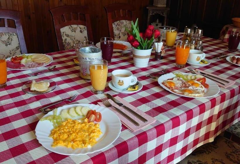 膳宿费 Penzión & Bar Natali