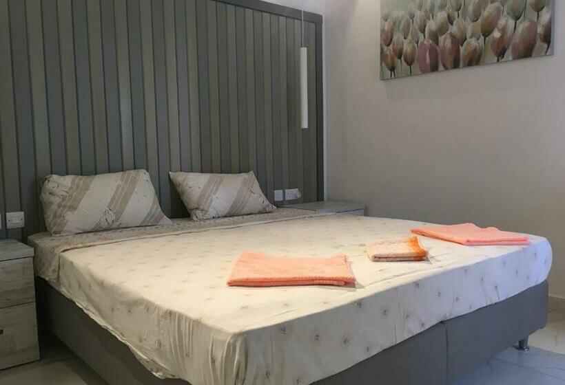 پانسیون Seaside Room