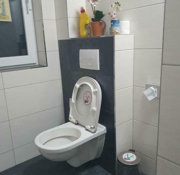 פנסיון Seelze Letter Monteurzimmer / Apartment / Messezimmer