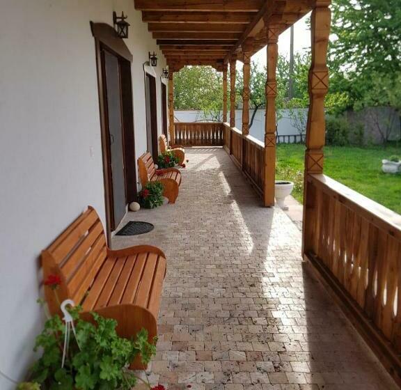 بنسيون Verada Tour Guest House