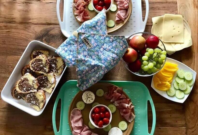 بنسيون Výhledna