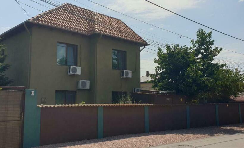 膳宿费 Villa Mugur