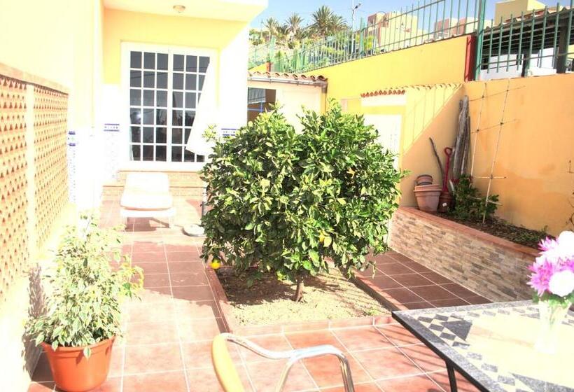 Apartamentos Casa Junonia