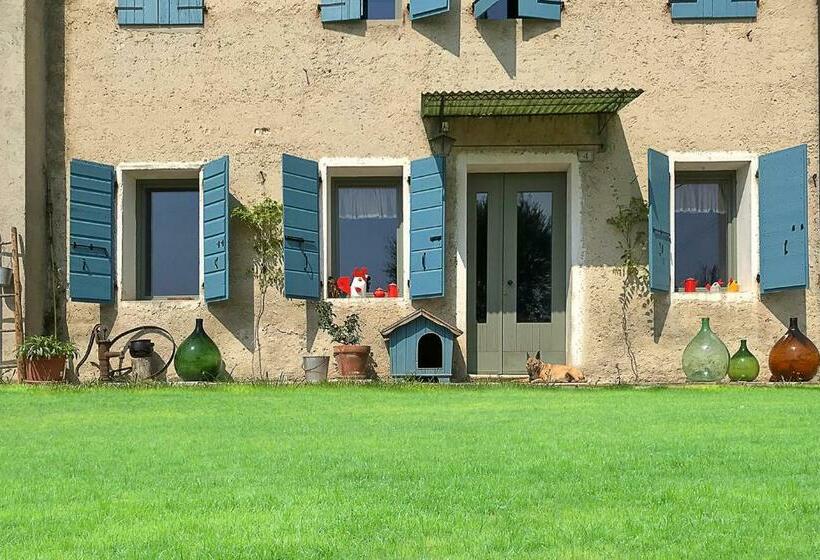 Room In B&b   B&b Carlonga A Double Room For Two People