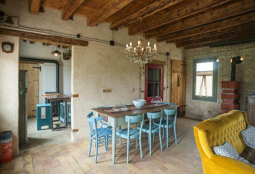 Room In B&b   B&b Carlonga A Double Room For Two People