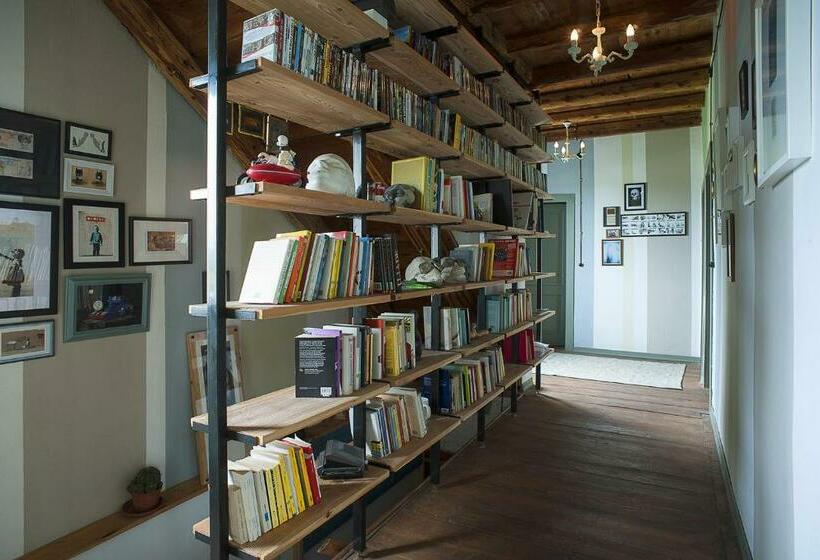 Room In B&b   B&b Carlonga A Double Room For Two People