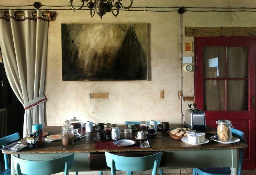 Room In B&b   B&b Carlonga A Double Room For Two People