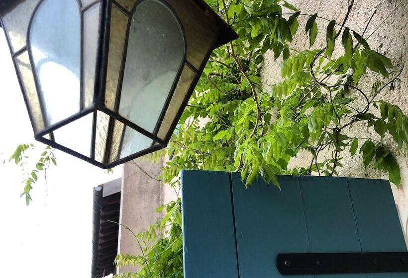 Room In B&b   B&b Carlonga A Double Room For Two People