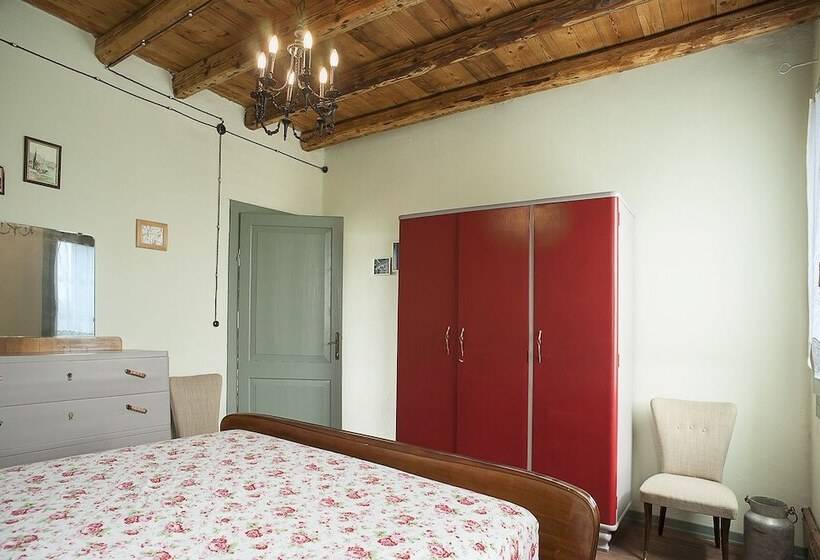 Room In B&b   B&b Carlonga A Double Room For Two People