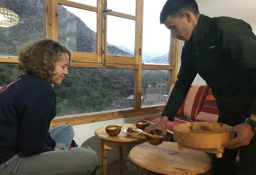 Bed and Breakfast Amlougui House