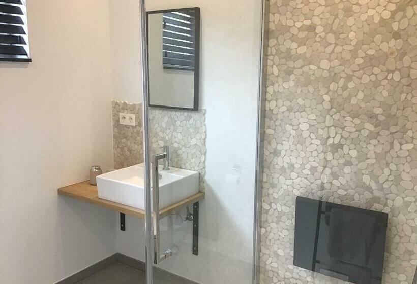 민박 Au Bord De La Foret