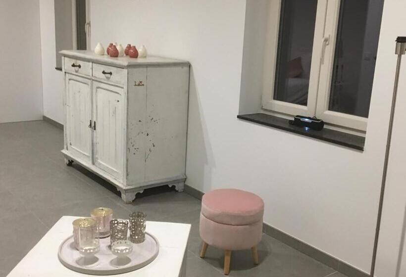 민박 Au Bord De La Foret