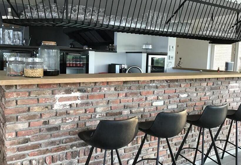 민박 Au Bord De La Foret